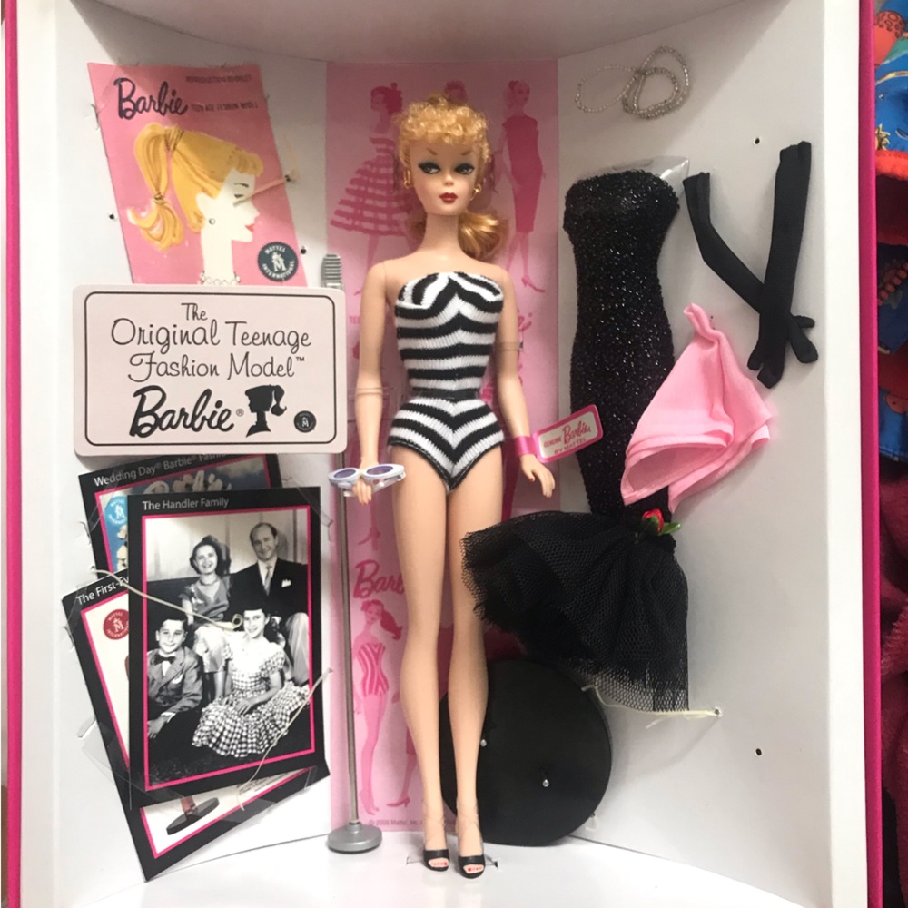 1959 Barbie
NIB